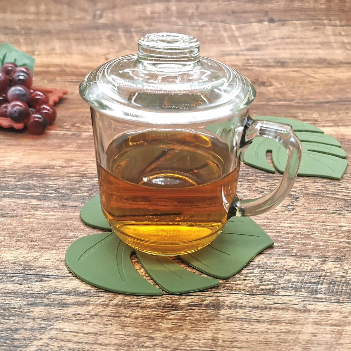 Silicone leaf coaster