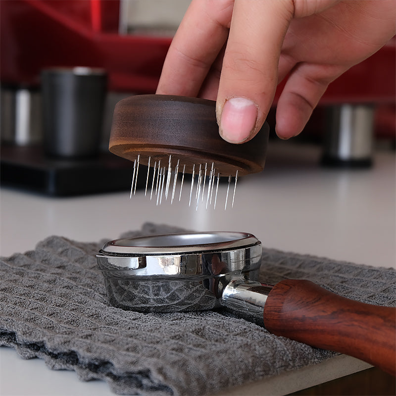 Coffee needle powder distributor